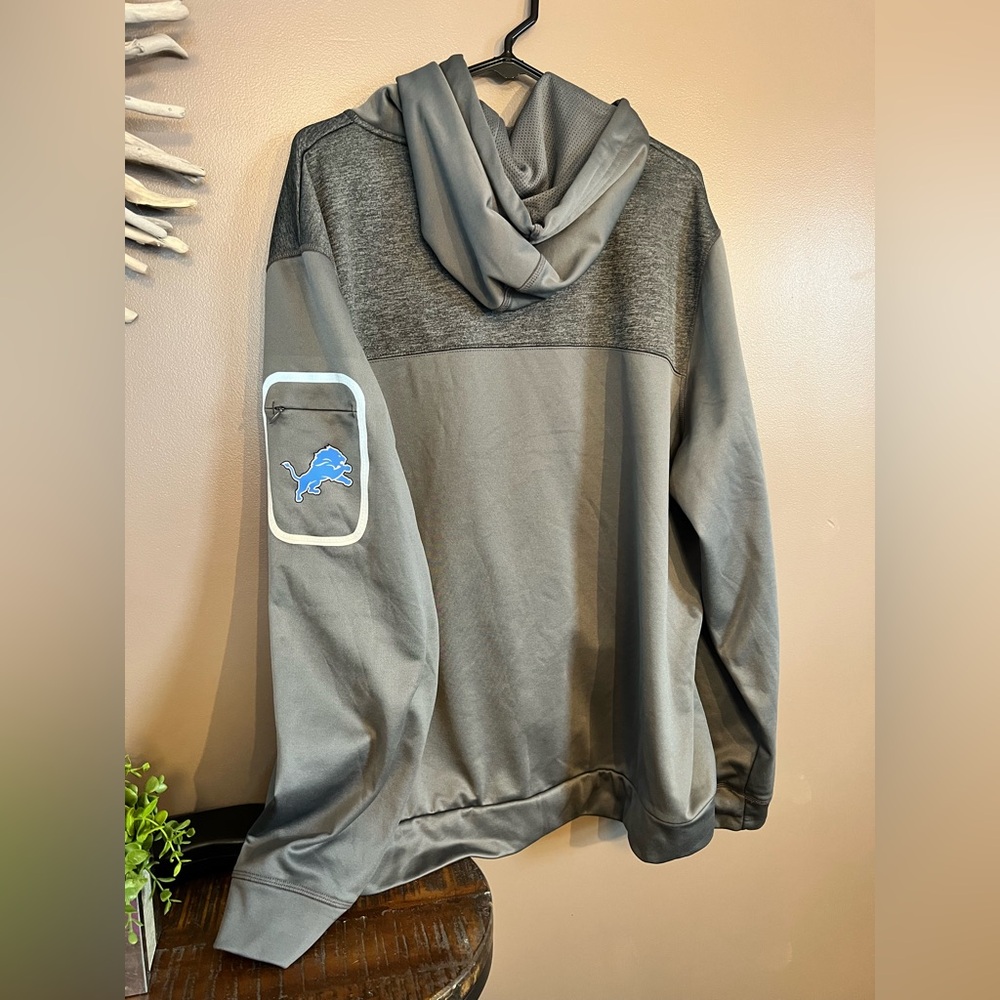 Detroit Lions Football Zip up Sweatshirt by Majestic Thermabase - Picture 2 of 4